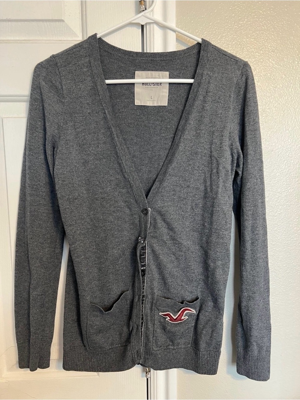 Hollister Vintage Y2K 2000s Cardigan in Gray Button Down Fitted Seagull Patch